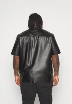 YOURTURN Unisex - Overhemd - Black -Yourturn 05f9152effb54de7978a057e4bf94874