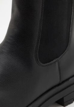 YOURTURN Korte Laarzen - Black -Yourturn 06ffa3bf4b7943ff9e70711f6b0d1906