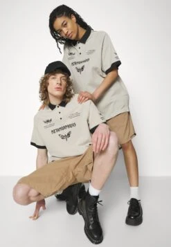 YOURTURN Genderless Parachute - Shorts - Brown -Yourturn 0a098ffaef5c4f0797a723c98a77422a