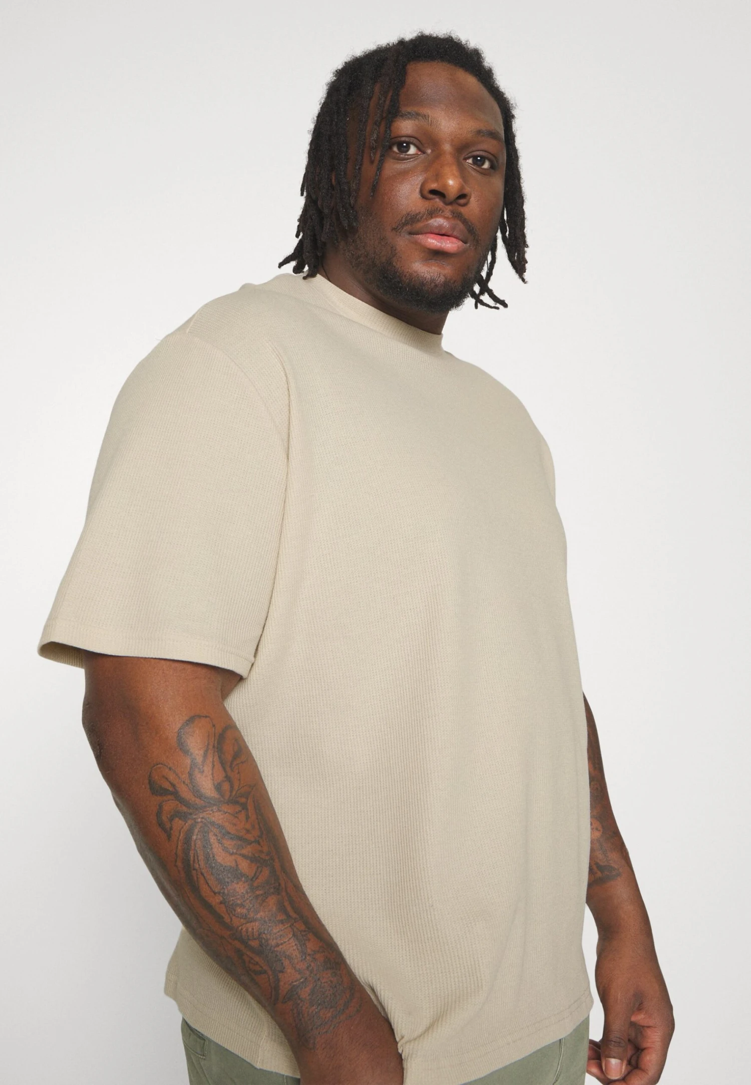 YOURTURN Unisex - T-Shirt Basic -Light Green/ Off-White 6 YOURTURN Unisex - T-Shirt Basic -Light Green/ Off-White - Afbeelding 4