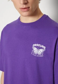 YOURTURN Nostalgia Future Tee Unisex - T-Shirt Print - Purple 13 YOURTURN Nostalgia Future Tee Unisex - T-Shirt Print - Purple -Yourturn 24a978bdabcd4cd6a1b0dca363cb0175