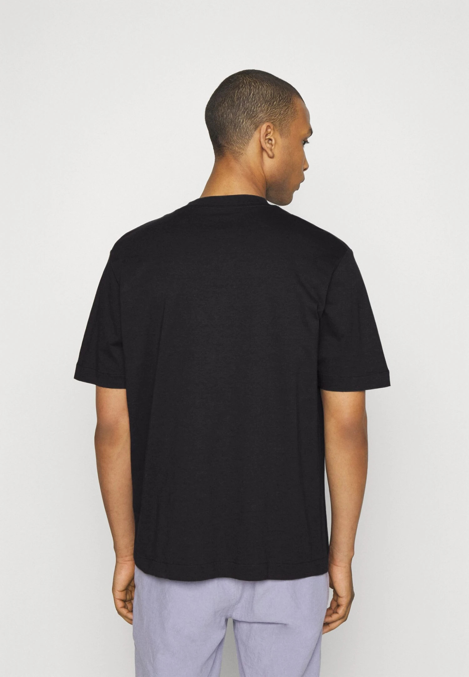 YOURTURN Tee Unisex - T-Shirt Print - Black 5 YOURTURN Tee Unisex - T-Shirt Print - Black - Afbeelding 3