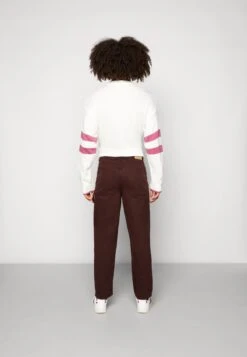 YOURTURN Workwear Unisex - Relaxed Fit Jeans - Brown -Yourturn 256150d32e5d47f689fd790e5a88ad77