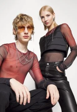 YOURTURN Unisex - Longsleeve -Red 11 YOURTURN Unisex - Longsleeve -Red -Yourturn 2ce283cda1134ef3b438bb9794367f44