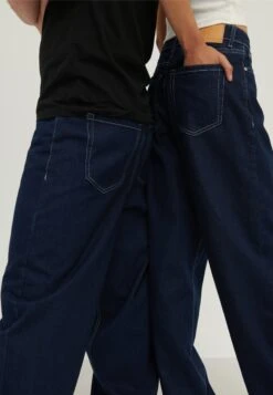 YOURTURN Unisex - Relaxed Fit Jeans - Rinsed Denim -Yourturn 3eba42d452c84b3281dca619c9301187