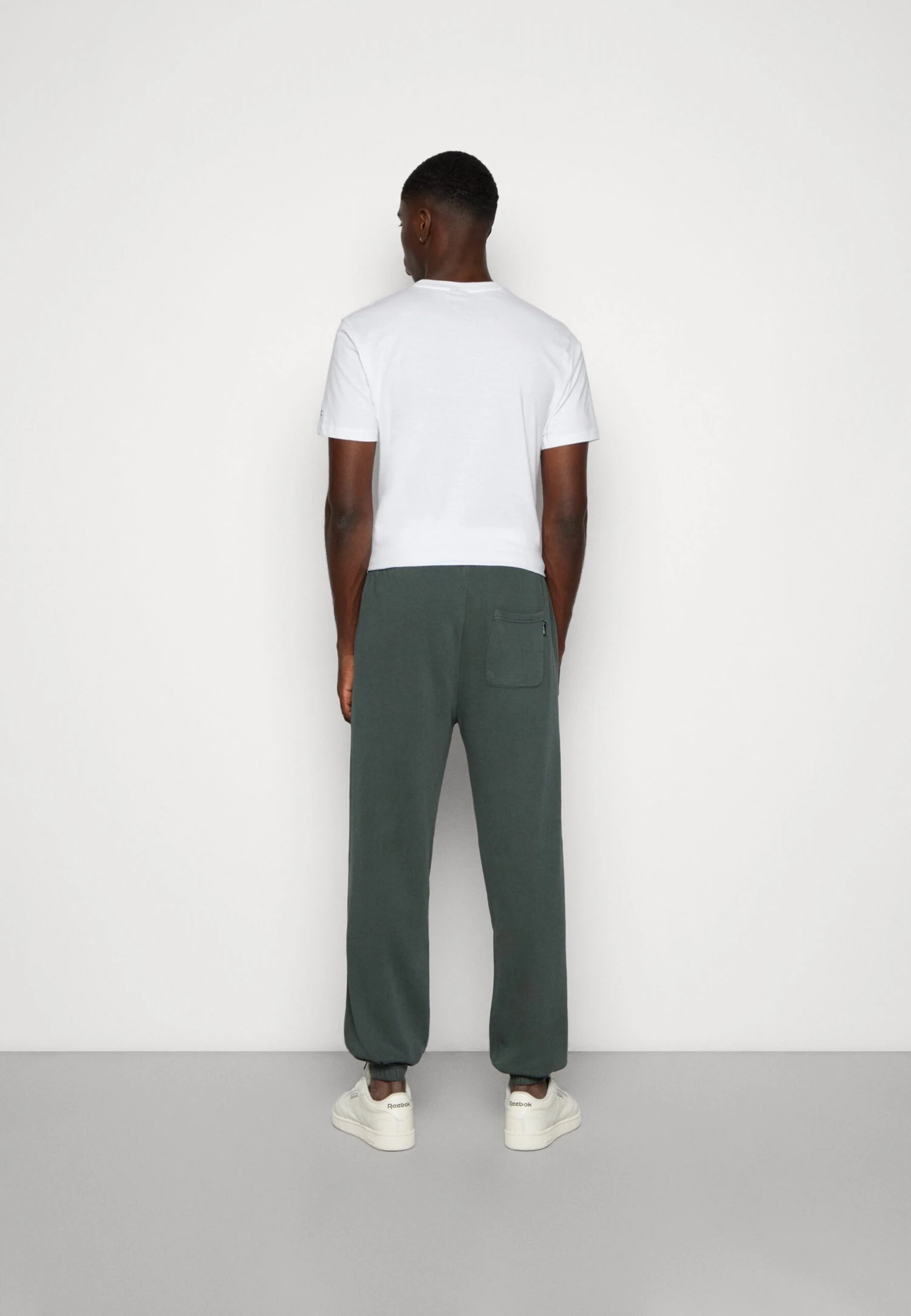 YOURTURN Oversized Unisex - Trainingsbroek -Dark Green 5 YOURTURN Oversized Unisex - Trainingsbroek -Dark Green - Afbeelding 3