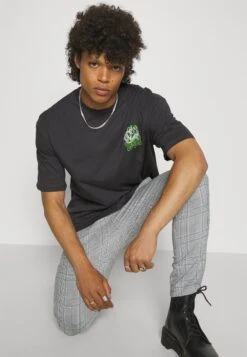 YOURTURN Snake Desire Tee Unisex - T-Shirt Print - Dark Grey -Yourturn 44b0ef6a79da4748873fd0fa23caf12a