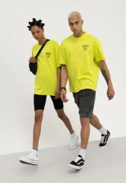 YOURTURN Unisex - T-Shirt Print - Light Green -Yourturn 55e9fb30e91545ce9fd1f35e83751e56