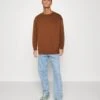 YOURTURN Unisex 2 Pack - Sweater - Dark Brown/Off-White 2 YOURTURN Unisex 2 Pack - Sweater - Dark Brown/Off-White -Yourturn 64064b9d2d30406d8fe827afa750b10f