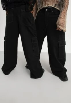 YOURTURN Unisex - Relaxed Fit Jeans - Black Denim 10 YOURTURN Unisex - Relaxed Fit Jeans - Black Denim -Yourturn 6bf9730e77474f359b5197f7d3535ca8