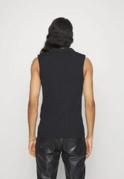 YOURTURN Unisex - Top - Black -Yourturn 7298c3f85a234a3c94696af9f77d299e