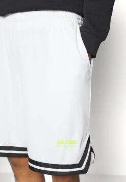 YOURTURN Unisex - Shorts - White -Yourturn 7de5f7e1fde542a78bb8b63e5f53b23f