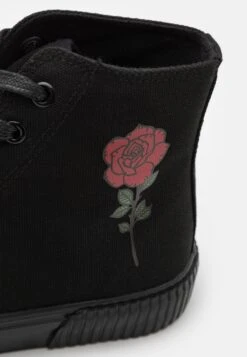 YOURTURN Unisex - Sneakers Hoog - Black/Red -Yourturn 832e83170e744e048a3307035f5542c0