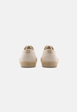 YOURTURN Unisex - Sportieve Veterschoenen - Beige 10 YOURTURN Unisex - Sportieve Veterschoenen - Beige -Yourturn 8388e3a3460841da9ba882166d6f2b02