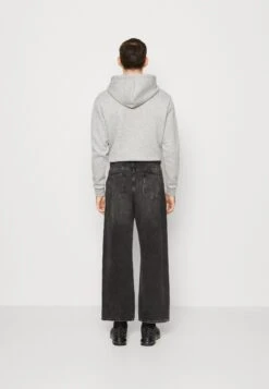 YOURTURN Unisex - Relaxed Fit Jeans - Black 10 YOURTURN Unisex - Relaxed Fit Jeans - Black -Yourturn 83a59c0ccf8242d5af17df7b3a47ee38