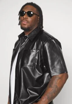 YOURTURN Unisex - Overhemd - Black -Yourturn 84e77c9c19144d278d3f4d9264d850e7