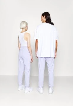 Wincent Weiss X Yourturn Unisex - Trainingsbroek - Purple 10 Wincent Weiss X Yourturn Unisex - Trainingsbroek - Purple -Yourturn 8fcbaa259419473f884142840092d4d1