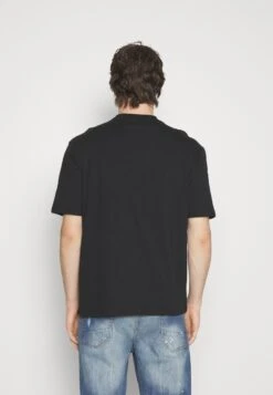 YOURTURN Fallen Schoolzi - T-Shirt Print - Black 9 YOURTURN Fallen Schoolzi - T-Shirt Print - Black -Yourturn 92ad55668a4147798c7b544728548f53