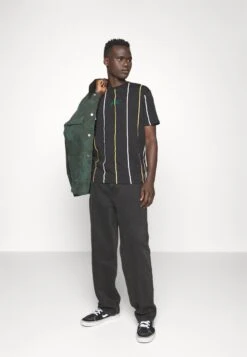 YOURTURN Unisex - T-Shirt Print - Black/White -Yourturn ae6974bac6e94fb098f2859524f1d8b3