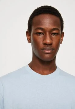 YOURTURN Unisex - T-Shirt Print - Light Blue -Yourturn b688a4203028415f8644abd7f9f50f39