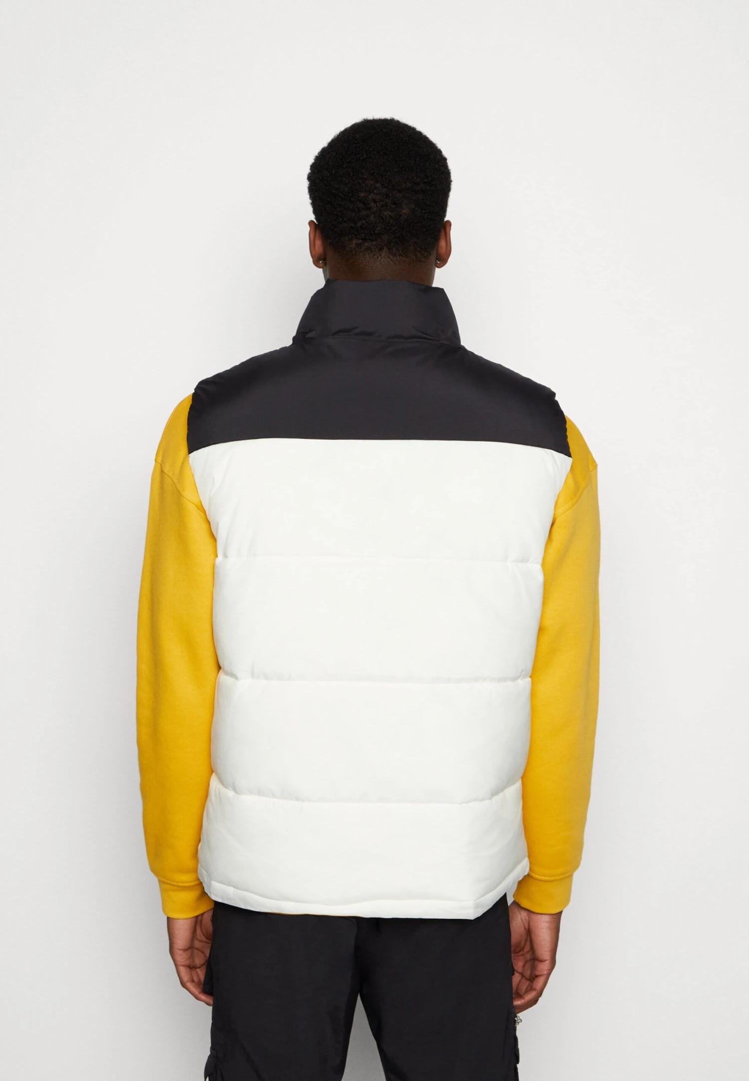 YOURTURN Puffer Vest Unisex - Bodywarmer - Black/White 5 YOURTURN Puffer Vest Unisex - Bodywarmer - Black/White - Afbeelding 3