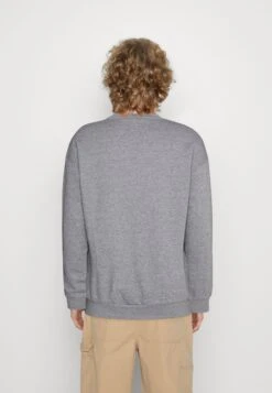 YOURTURN Unisex 2 Pack - Sweater - Light Blue/Mottled Grey 10 YOURTURN Unisex 2 Pack - Sweater - Light Blue/Mottled Grey -Yourturn c1dea5e30a54464d8847ce56bdc0977b