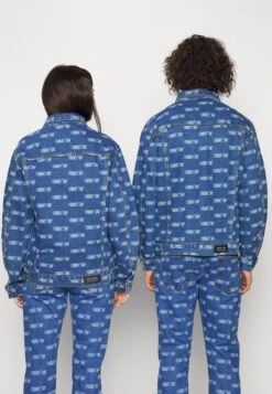 YOURTURN Wincent Weiss Unisex - Spijkerjas - Blue Denim -Yourturn c630b7dfe58a4d7ca402fc41b2b71edb