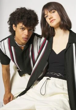 YOURTURN Bowling Unisex - Overhemd - Black 11 YOURTURN Bowling Unisex - Overhemd - Black -Yourturn cf0a271c0d134b08b10e0f7858315eeb