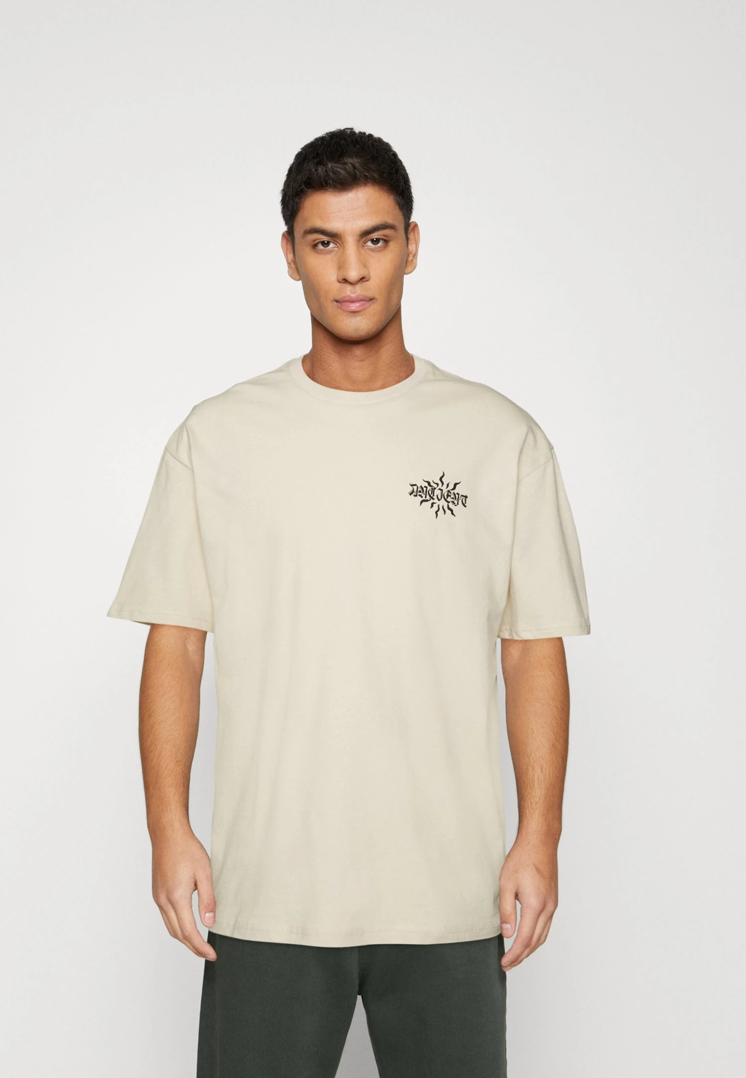 YOURTURN Unisex - T-Shirt Print - Off White 3 YOURTURN Unisex - T-Shirt Print - Off White