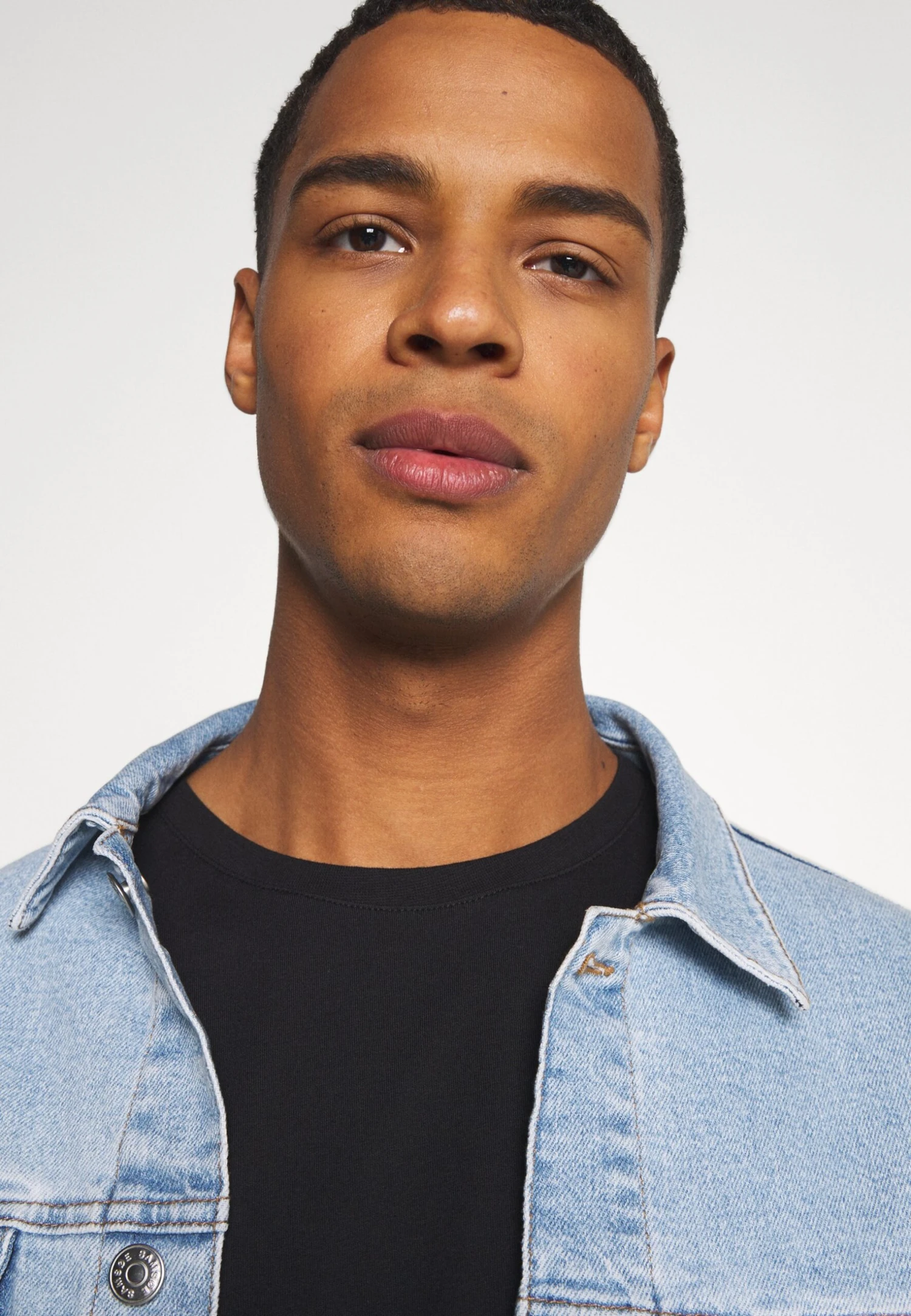 YOURTURN Unisex - T-Shirt Print - Black 6 YOURTURN Unisex - T-Shirt Print - Black - Afbeelding 4