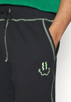 YOURTURN Unisex - Shorts - Black -Yourturn f51afc93a69b4497aadd7606637d55f5